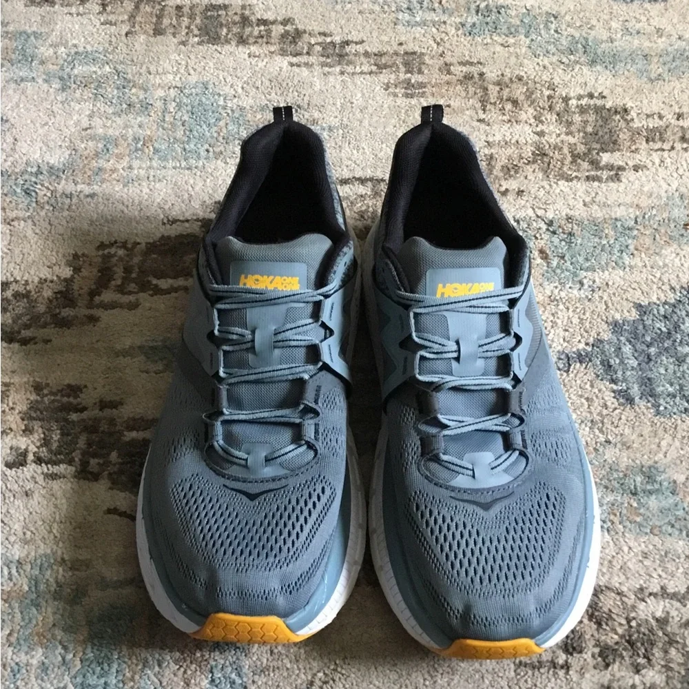 Hoka One One